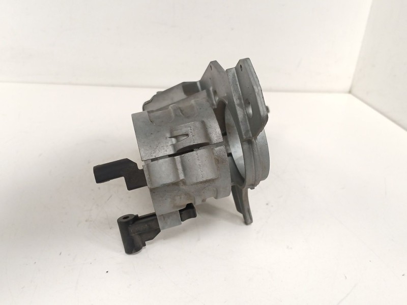 Recambio de conmutador de arranque para opel astra h berlina 1.9 16v cdti cat (z 19 dth / lrd) referencia OEM IAM N0501882  