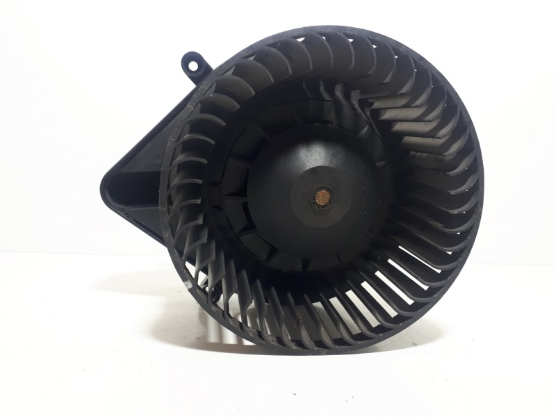 Recambio de motor calefaccion para audi a4 avant (8e) 2.0 tdi referencia OEM IAM 8E1820021E  