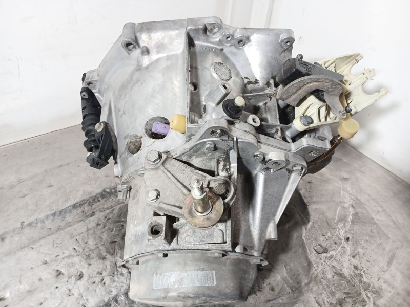 Recambio de caja cambios para citroën c4 i (lc_) 1.6 hdi referencia OEM IAM 20DM69  