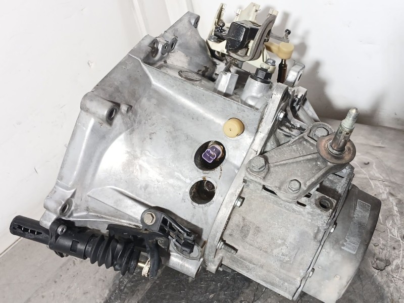 Recambio de caja cambios para citroën c4 i (lc_) 1.6 hdi referencia OEM IAM 20DM69  