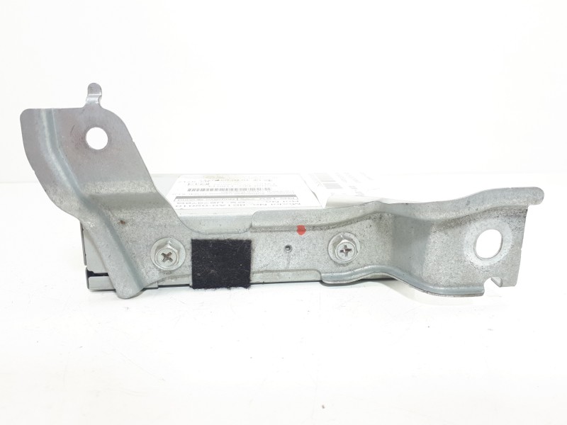 Recambio de modulo electronico para toyota auris luna+ referencia OEM IAM 861A002010 CXUS7970G 