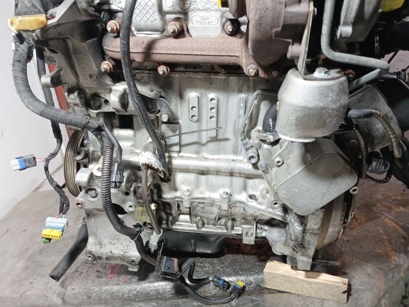 Recambio de motor completo para citroën c4 i (lc_) 1.6 hdi referencia OEM IAM 9HY  