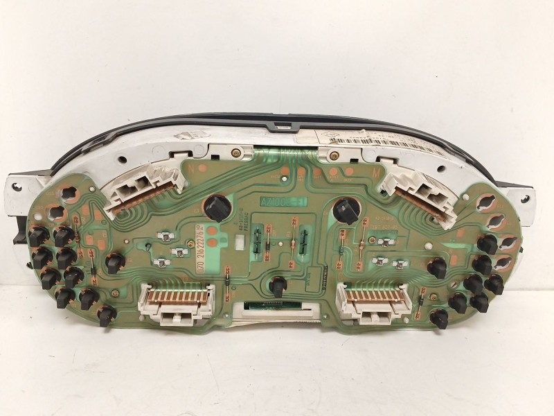 Recambio de cuadro instrumentos para renault clio ii fase i (b/cbo) 1.9 diesel referencia OEM IAM 7700410431  