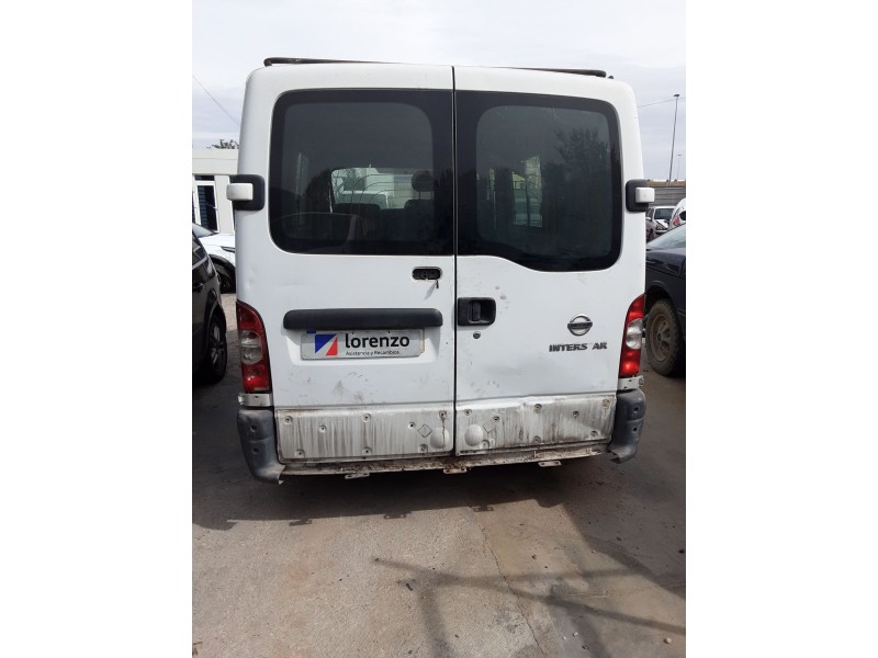 nissan interstar autobús (x70) del año 2004