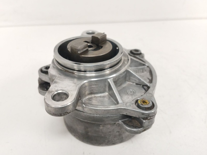 Recambio de depresor freno / bomba vacio para nissan interstar autobús (x70) dci 90 referencia OEM IAM 8200640105  