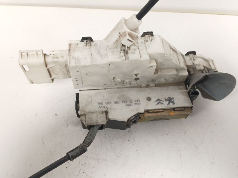 Recambio de cerradura puerta delantera derecha para citroën berlingo (er_, ec_) 1.5 bluehdi 100 referencia OEM IAM 968331680  