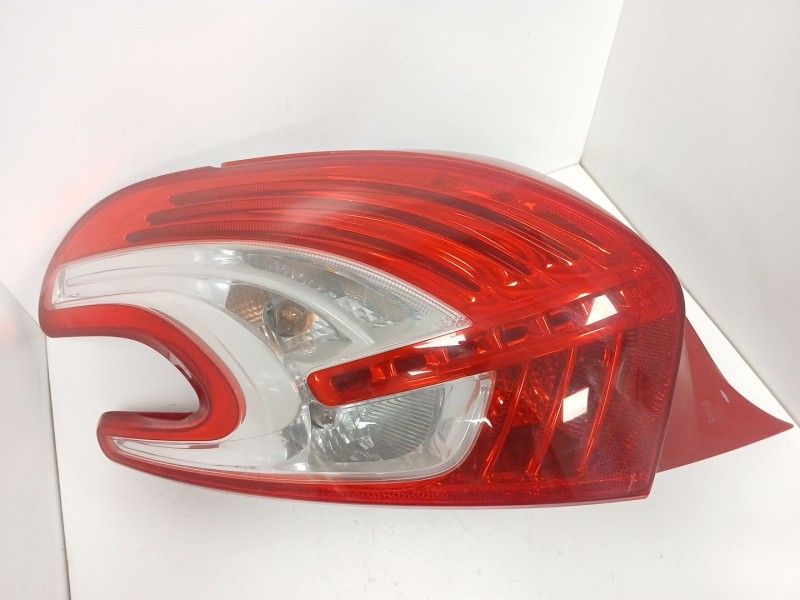 Recambio de piloto trasero izquierdo para peugeot 208 i (ca_, cc_) 1.4 hdi referencia OEM IAM   