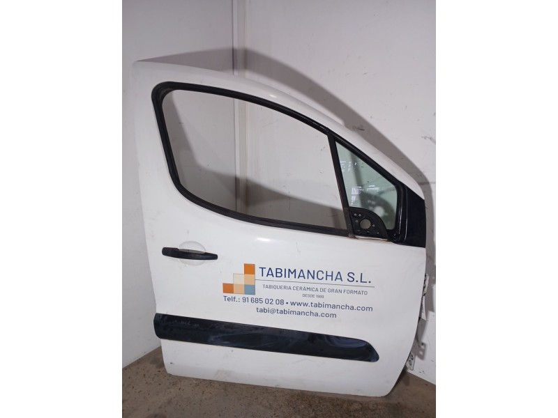 Recambio de puerta delantera derecha para peugeot partner tepee 1.6 hdi 16v referencia OEM IAM   