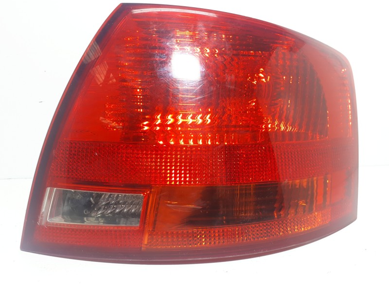 Recambio de piloto trasero derecho para audi a4 avant (8e) 2.0 tdi referencia OEM IAM 8E5945096E  