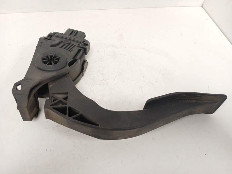 Recambio de pedal acelerador para audi q5 (8rb) 2.0 tdi quattro referencia OEM IAM 8K1721523A  