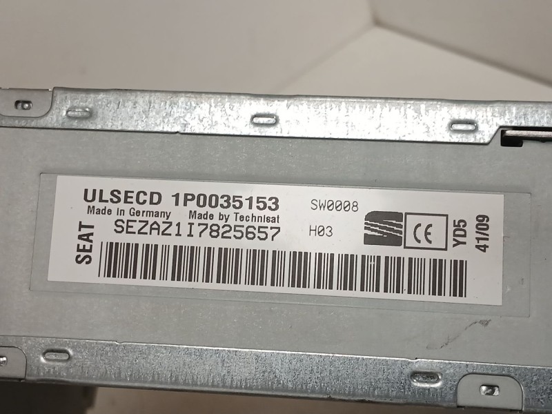 Recambio de sistema audio / radio cd para seat leon (1p1) 1.4 tsi referencia OEM IAM 1P0035153  