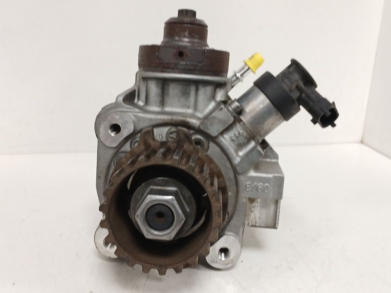Recambio de bomba inyeccion para peugeot 208 i (ca_, cc_) 1.4 hdi referencia OEM IAM 0445010516 9688499680 