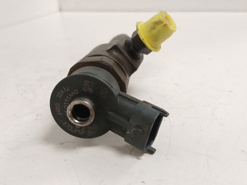 Recambio de inyector para peugeot 208 i (ca_, cc_) 1.4 hdi referencia OEM IAM   