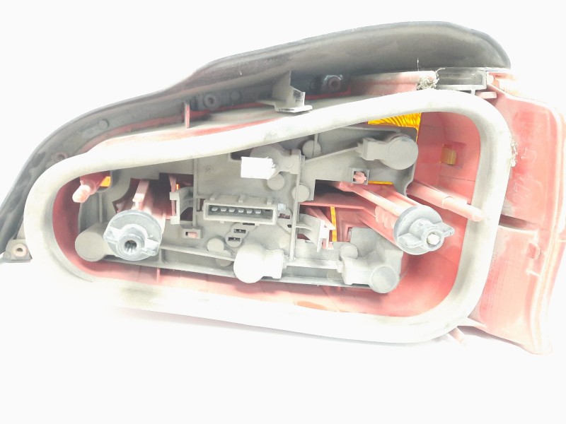 Recambio de piloto trasero izquierdo para peugeot 106 (s2) 1.5 diesel cat (tud5 / vjy) referencia OEM IAM  4312 