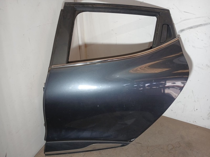 Recambio de puerta trasera izquierda para renault clio iv (bh_) 0.9 tce 90 referencia OEM IAM   