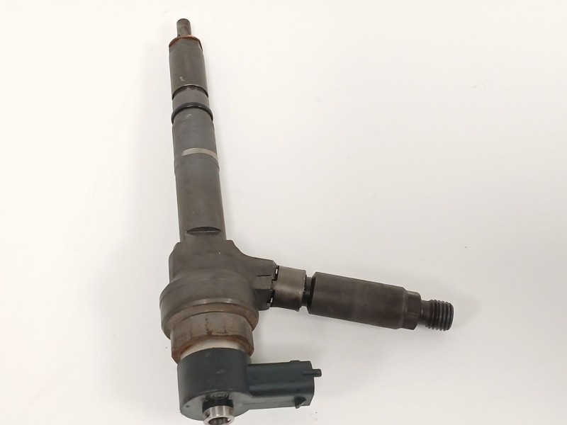 Recambio de inyector para opel astra h (a04) 1.7 cdti (l48) referencia OEM IAM 0445110175  