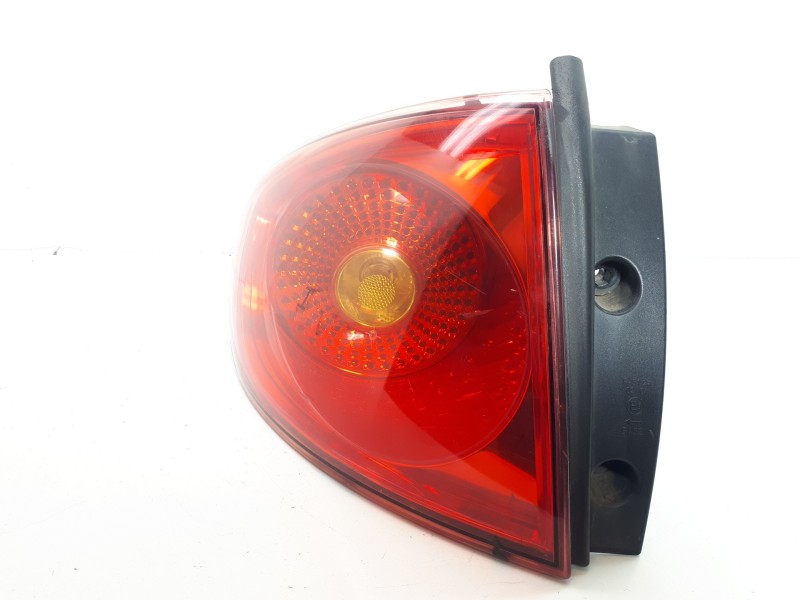 Recambio de piloto trasero izquierdo para seat altea (5p1) arena referencia OEM IAM 5P0945095D  