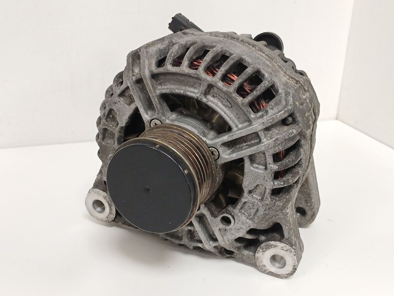 Recambio de alternador para citroën c4 i (lc_) 1.6 hdi referencia OEM IAM 9646321880 CL15 0124525035