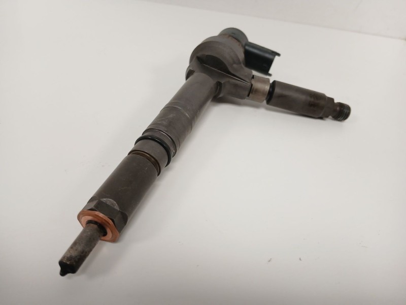 Recambio de inyector para opel astra h (a04) 1.7 cdti (l48) referencia OEM IAM 0445110175  