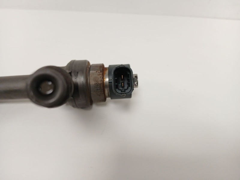 Recambio de inyector para opel astra h (a04) 1.7 cdti (l48) referencia OEM IAM 0445110175  