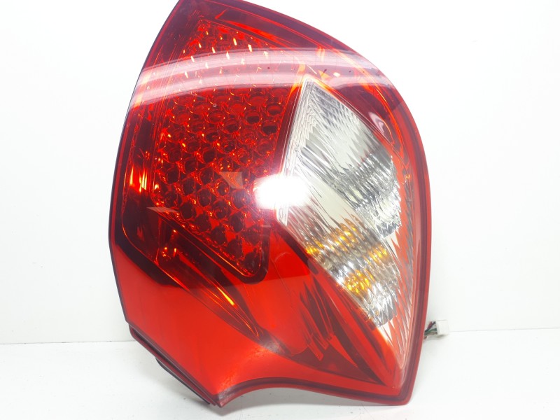 Recambio de piloto trasero izquierdo para kia cee´d drive referencia OEM IAM 924011H0LH  