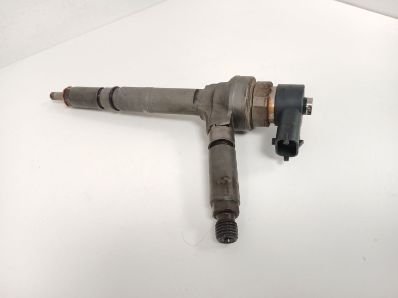 Recambio de inyector para opel astra h (a04) 1.7 cdti (l48) referencia OEM IAM 0445110175  