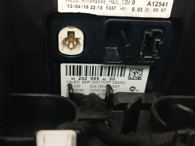 Recambio de pantalla multifuncion para citroën c4 cactus 1.2 thp 110 referencia OEM IAM   