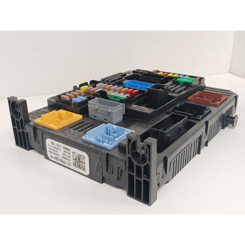 Recambio de caja reles / fusibles para citroën c4 cactus 1.2 thp 110 referencia OEM IAM 981985148001  