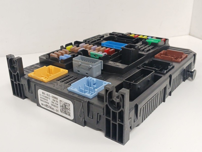 Recambio de caja reles / fusibles para citroën c4 cactus 1.2 thp 110 referencia OEM IAM 981985148001  