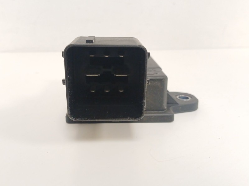 Recambio de modulo electronico para citroën c4 cactus 1.2 thp 110 referencia OEM IAM 982820768001  