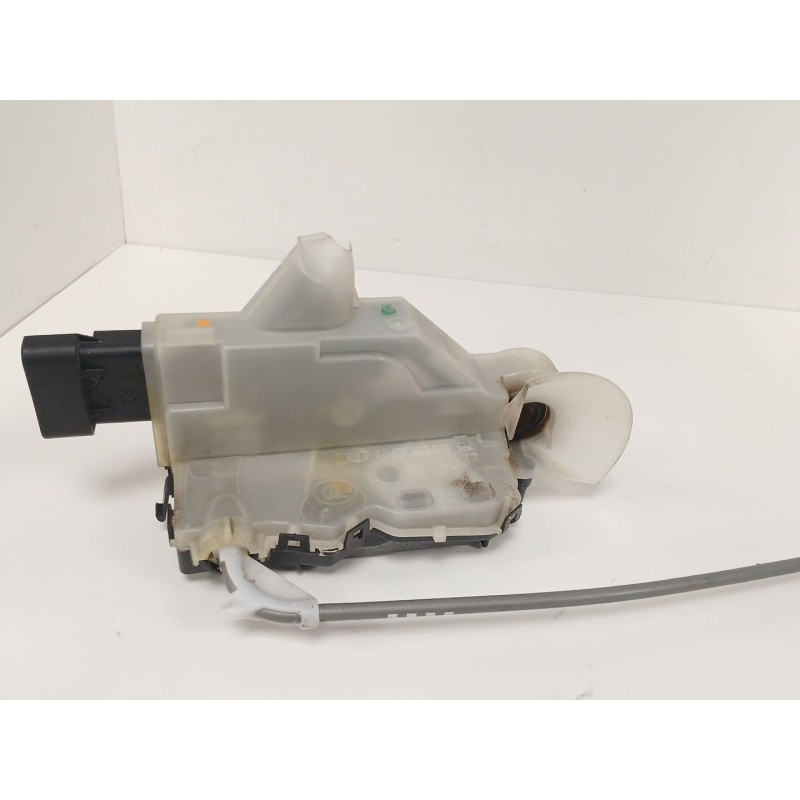Recambio de cerradura puerta delantera izquierda para citroën c4 cactus 1.2 thp 110 referencia OEM IAM   