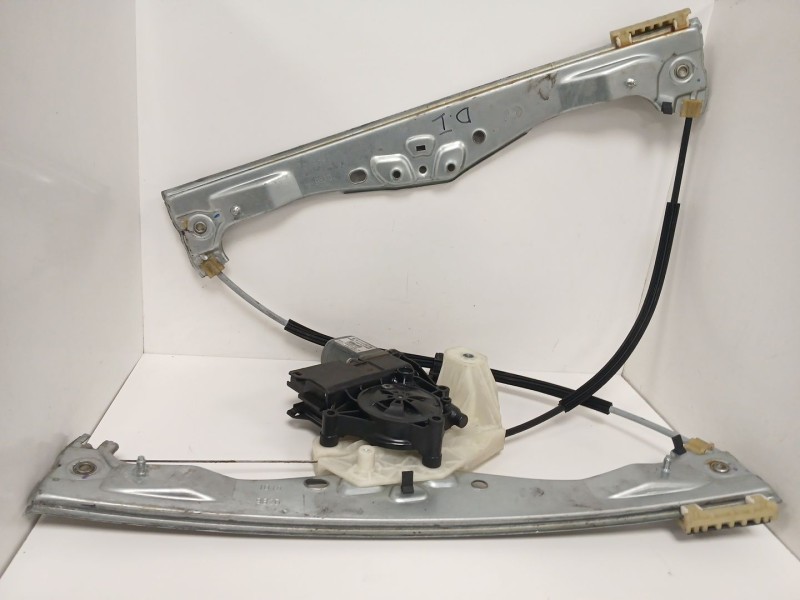 Recambio de elevalunas delantero izquierdo para citroën c4 cactus 1.2 thp 110 referencia OEM IAM 9827307180 1137328659 