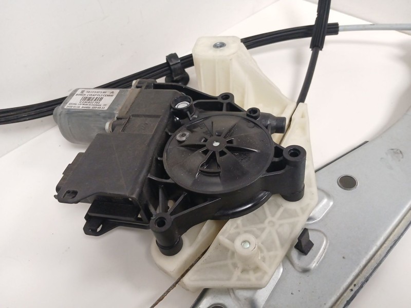 Recambio de elevalunas delantero izquierdo para citroën c4 cactus 1.2 thp 110 referencia OEM IAM 9827307180 1137328659 