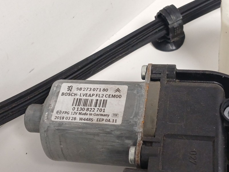 Recambio de elevalunas delantero izquierdo para citroën c4 cactus 1.2 thp 110 referencia OEM IAM 9827307180 1137328659 