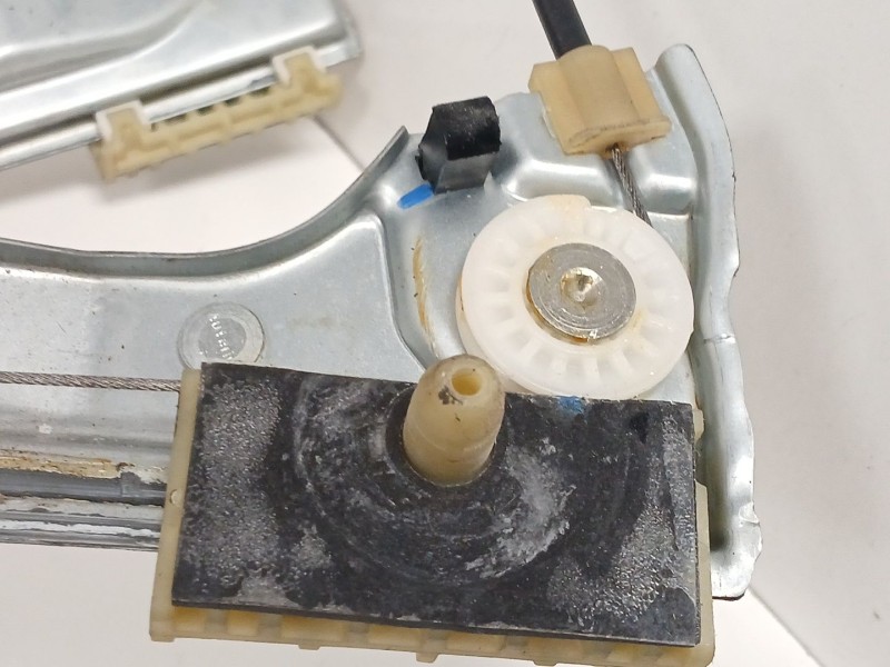 Recambio de elevalunas delantero izquierdo para citroën c4 cactus 1.2 thp 110 referencia OEM IAM 9827307180 1137328659 