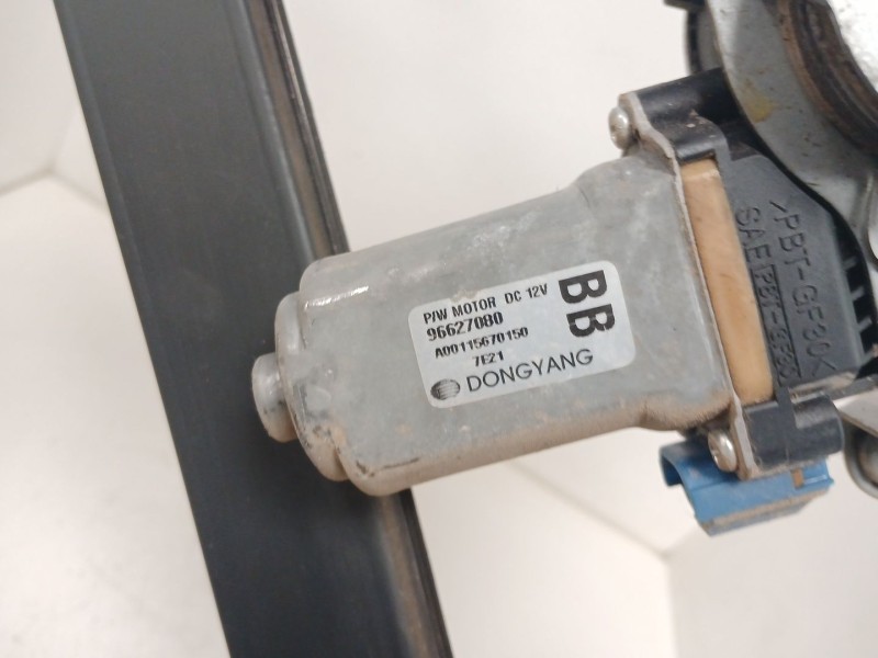 Recambio de elevalunas delantero derecho para chevrolet captiva (c100, c140) 2.0 d 4wd referencia OEM IAM 96627080  