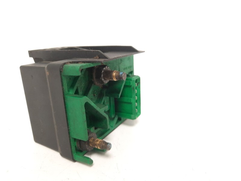 Recambio de caja precalentamiento para citroën xantia berlina 1.9 turbodiesel referencia OEM IAM 9619039780 30258 735068