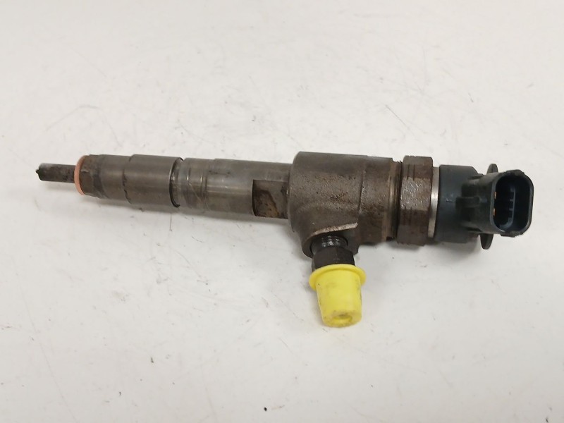 Recambio de inyector para peugeot 208 i (ca_, cc_) 1.4 hdi referencia OEM IAM   