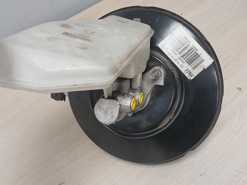 Recambio de servofreno para citroën c4 cactus 1.2 thp 110 referencia OEM IAM 98121514180  