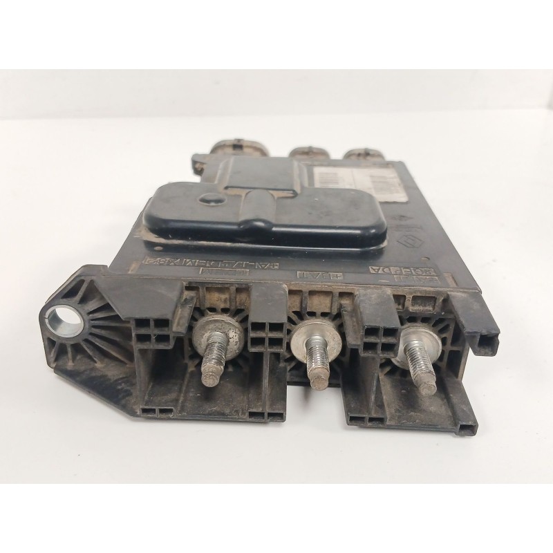 Recambio de caja reles / fusibles para opel vivaro b furgoneta (x82) 1.6 cdti (05) referencia OEM IAM 243501820R  