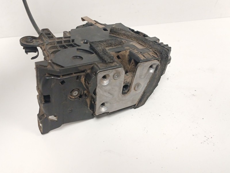 Recambio de cerradura puerta delantera derecha para opel vivaro b furgoneta (x82) 1.6 cdti (05) referencia OEM IAM 93457083  