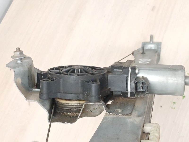 Recambio de elevalunas delantero derecho para opel vivaro b furgoneta (x82) 1.6 cdti (05) referencia OEM IAM 128001471B  