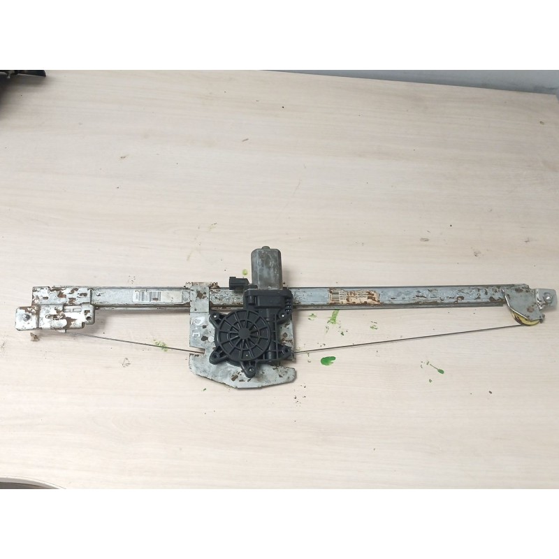 Recambio de elevalunas delantero izquierdo para opel vivaro b furgoneta (x82) 1.6 cdti (05) referencia OEM IAM 128001472B  