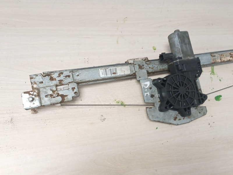 Recambio de elevalunas delantero izquierdo para opel vivaro b furgoneta (x82) 1.6 cdti (05) referencia OEM IAM 128001472B  
