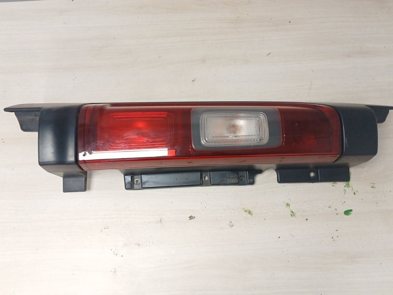 Recambio de piloto trasero izquierdo para opel vivaro b furgoneta (x82) 1.6 cdti (05) referencia OEM IAM   