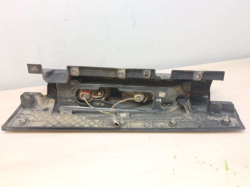 Recambio de piloto trasero izquierdo para opel vivaro b furgoneta (x82) 1.6 cdti (05) referencia OEM IAM   