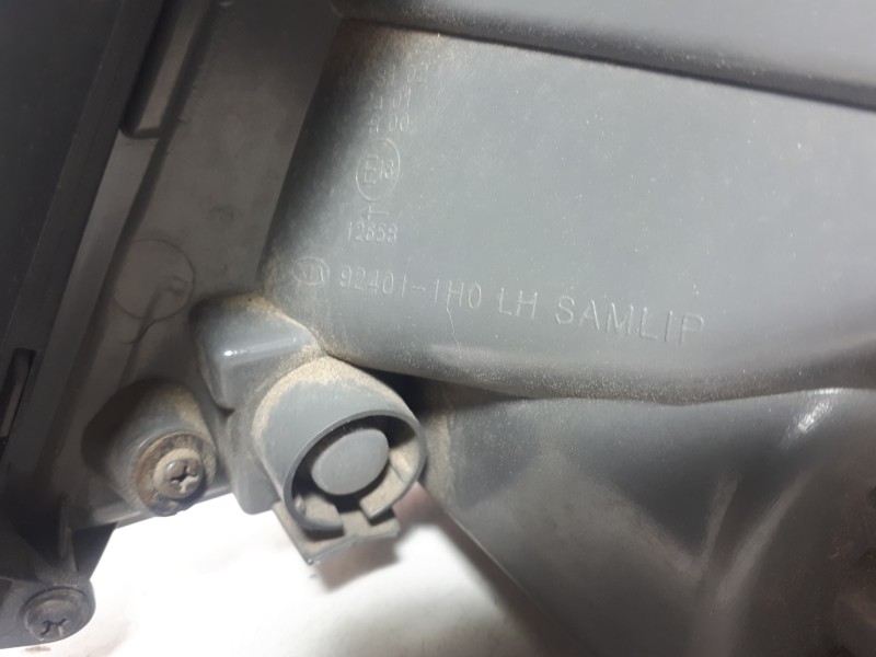 Recambio de piloto trasero izquierdo para kia cee´d drive referencia OEM IAM 924011H0LH  