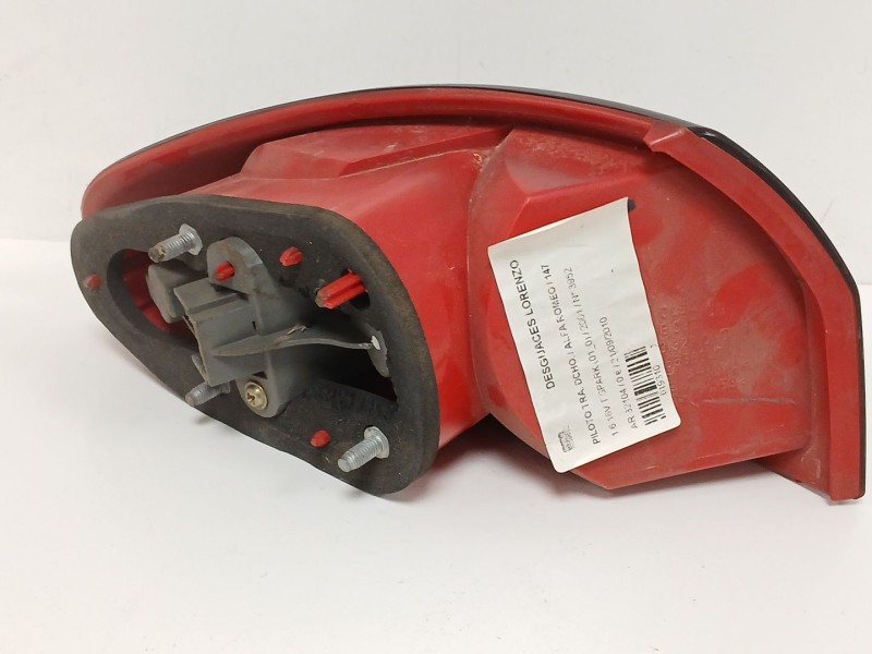 Recambio de piloto trasero derecho para alfa romeo 147 (190) 1.6 16v cat referencia OEM IAM  19310 