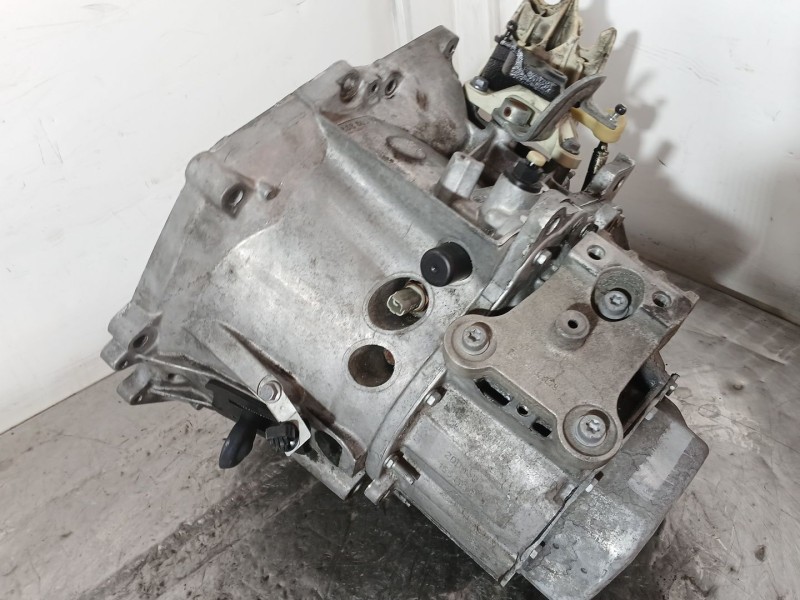 Recambio de caja cambios para peugeot 207 cc (wd_) 1.6 hdi referencia OEM IAM 20DM69  