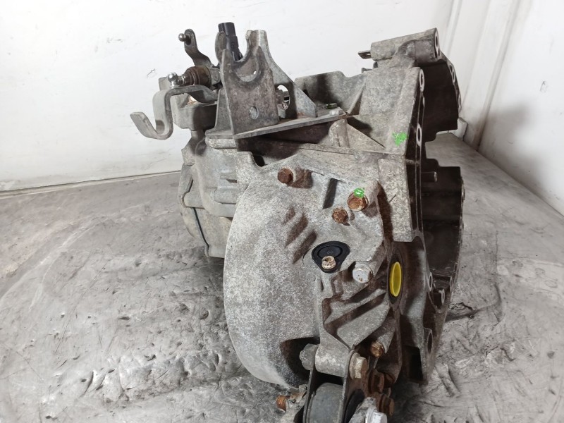 Recambio de caja cambios para peugeot boxer autobús 2.2 hdi 100 referencia OEM IAM 20UM28  